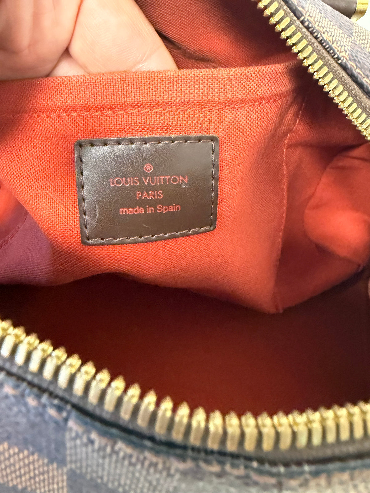 LOUIS VUITTON RIVERA MM